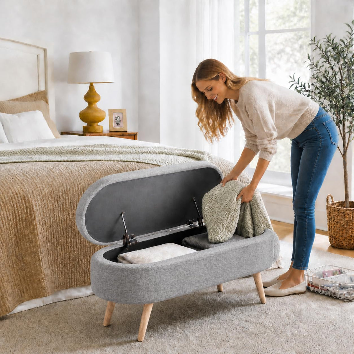 Oval Boucle Storage Ottoman with Wooden Legs W515767